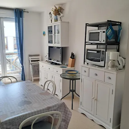 Apartment Algues 2 *